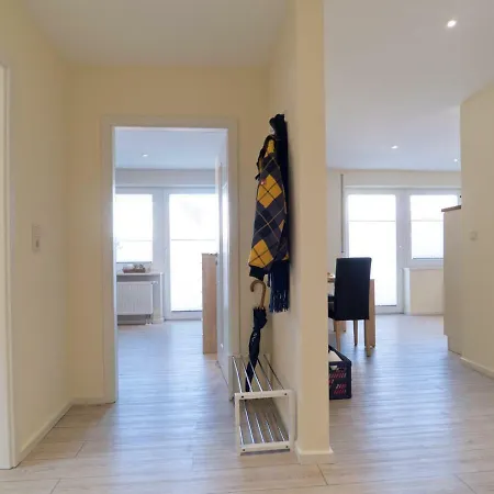 Strandstrasse 10, شقة